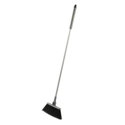 Lakeland Angled Broom
