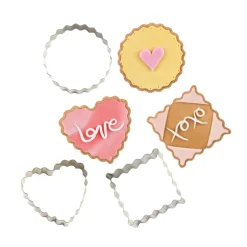 Lakeland Crimped Cookie Cutters – Set of 3