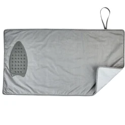 Lakeland Ironing Mat with Silicone Iron Rest