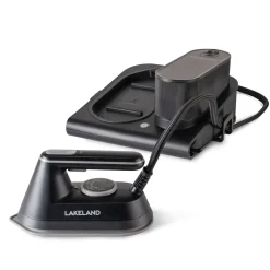 Lakeland 1.2L Steam Generator Iron on base