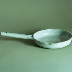 Lakeland Only Fry Pan 24cm – Sage Green