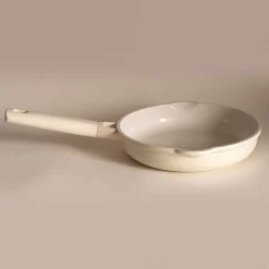 Lakeland Only Fry Pan 24cm – Vanilla Cream