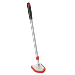 OXO Good Grips Extendable Tub and Tile Scrub